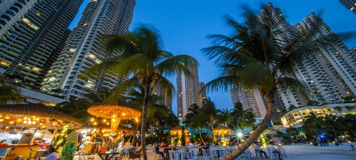 Seafront Country Garden Danga Bay by Lions Bay Отели в г. Джохор-Бару