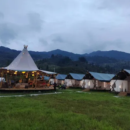Liping Zhaoxing Sunset Valley Campground