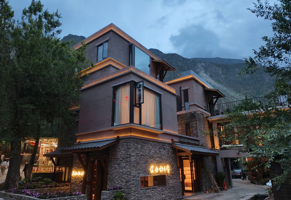 hotel overview picture