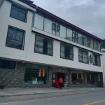 Kangding Yunhai Jingju Chinese Inn