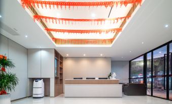 SPACE HOTEL(Yushan Tianjie Branch)