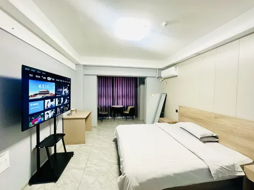 Qianxi Hotel (Xinyang Railway Station)