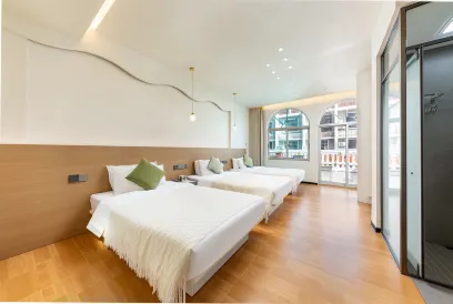 Tai Wan Holiday Hotel