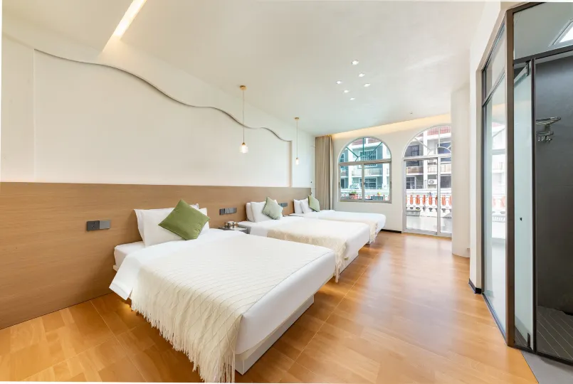 Tai Wan Holiday Hotel
