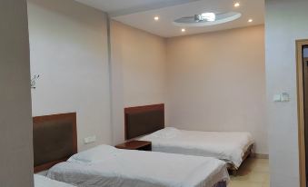 yiyang Luofi Hotel