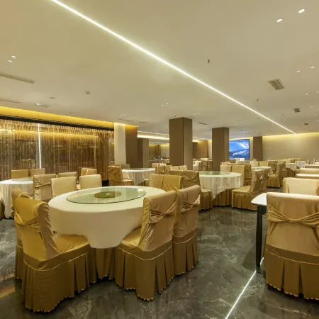 Welcome Building Hotel