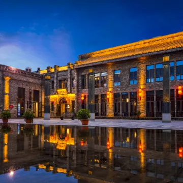 Pingyao Molan Jingdi Manor(Near Yingxiong Theater)