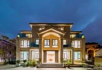 Mountain House Private Hot Spring Homestay