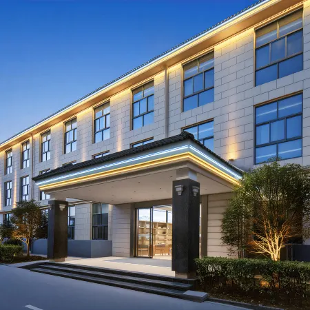 Yuan Yuan Holiday Hotel