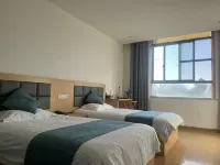 Wuwei Huadu Business Hotel