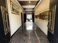 Vintage Grain Wine Court Inn Hotels in Danfeng County