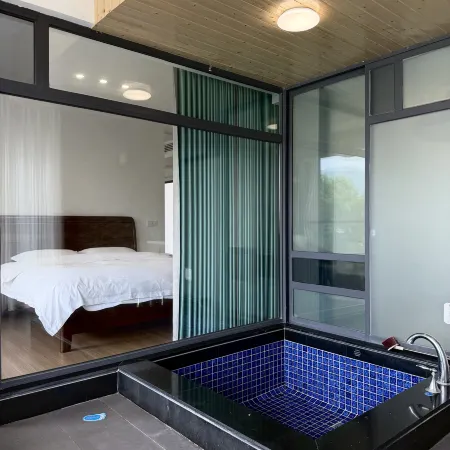 Lushan Jiujuranpin Wenquan Homestay