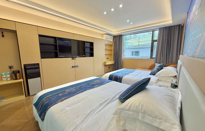 Qianyue Gangting Homestay