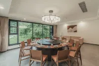 Hidden in the Countryside · Xuetangping Boutique Homestay - Mountain view