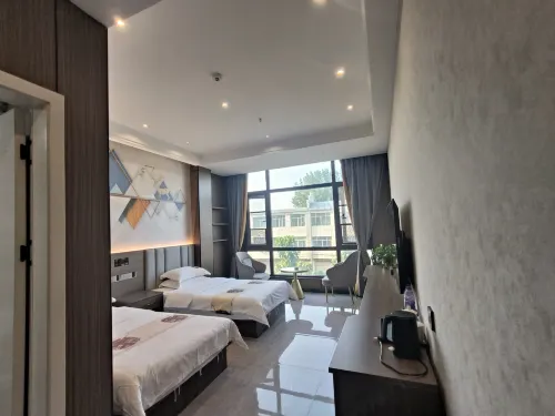 Yimei Hotel - parking