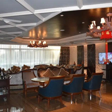 Dali International Hotel