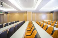 Vienna International Hotel (Tengchong Yanhu Park Branch) - Park Yeri