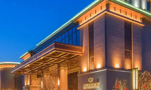 Yatai New City Hot Spring Hotel