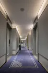 FUNGEE Hotel (Zhangshu Time Plaza, Yichun) - parking