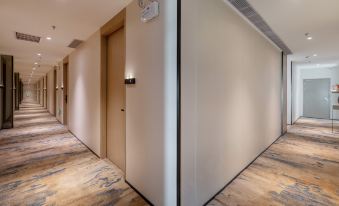 2020SMART Hotel (Sea World, Shui Wan MRT Station)