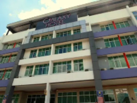 Galaxy Hotel Hotels near Arulmigu Sri Maha Karumari Kulathambal Temple Simpang Ampat , Seberang Perai