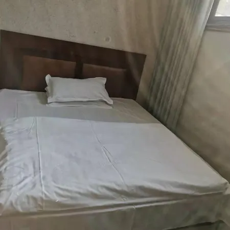 Xinxiang Jingxuan Hotel