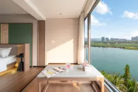 Shawanli Sunset Riverview Hotel (Xishuangbanna Jinghong Gaozhuang Starlight Night Market)