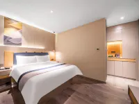 Home Inn UP Huayi Collection Hotel (Mingshui Ancient Town Hong Kong Street) - Bintang 3