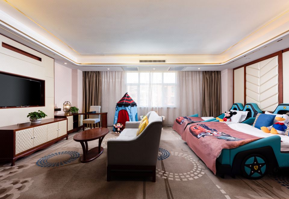 2. 홍웨이 바이첸 ..