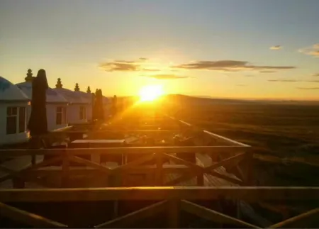 Xilamuren Grassland Tourism Resort Отели рядом с достопримечательностью «Xilamuren Prairie»