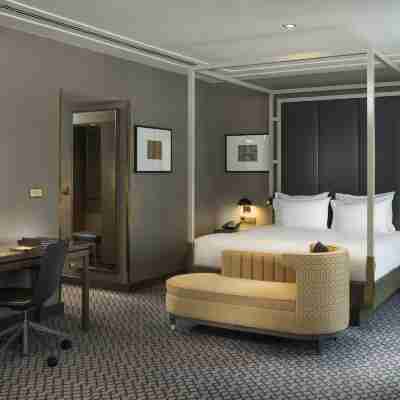 Hilton Vienna Plaza Rooms