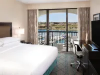 哈伯艾蘭希爾頓機場酒店 鄰近日落崖公園（Sunset Cliffs）的酒店
