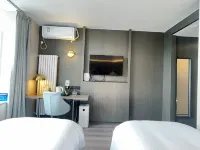 PIAOHOME HOTEL Hotels near Lufthansa Outlets