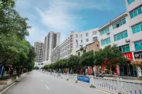 Guangzhou Jiulong Boutique Hotel(Shiqian Laodaqiao Hotel） Hotels near Fojiao Shiqian Donggou Taipingsi
