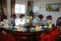 Yellow River Stone Forest Campground Hotels in Jingtai County