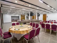 Huangchengyi Hotel Hotels near Renmin Square