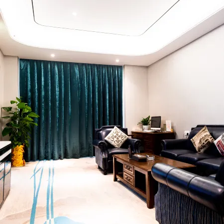 Yuanling Huixin Lijing Hotel