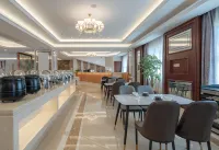 Vienna Classic Hotel (Jieyang Huilai Kuihe Avenue Longjiang)