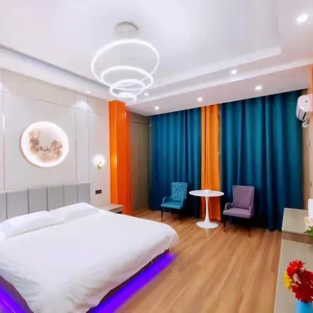 Shucheng Mingjia Hotel