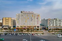 홀리데이 인 융안 (정저우 경제개발 중앙광장 지하철역) 정저우 교통 기술자 대학 주변 호텔