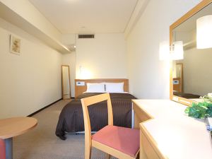 Hotel Livemax Budget Yokohama Kannai