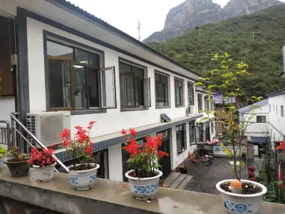 Lingshan Twin Peaks Homestay Hotel in zona Jinluo Peak