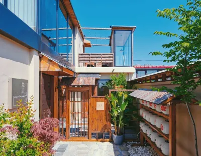 Fan Pai Hotel (LaoShan Beijiushui Tourist Service Center) Hôtels à proximité de : Lao Mountain