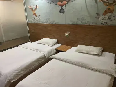 Shuhua Hot Spring Hotel Hotel dekat Ningai Railway Station