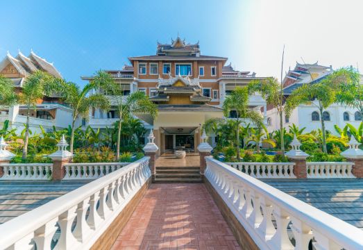 JOY LUCK LOTUS RESORT HOTEL Hotel Overview