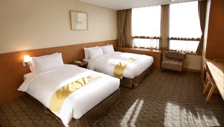 Hotel Skypark Central Myeongdong Отели рядом с достопримечательностью «Художественный музей Кёмджэ Чон Сона»