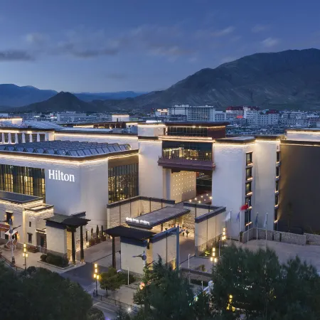 Hilton Shigatse
