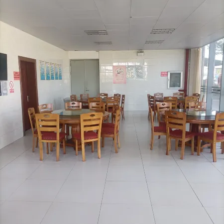 Cangyuan Airport Hotel