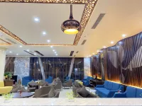 Luxury6 Hotel Hotels in Móng Cái