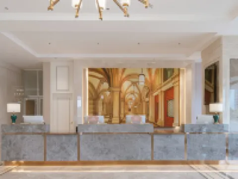 Vienna Hotel (Linyi Fortune Building) Hotels in Linyi